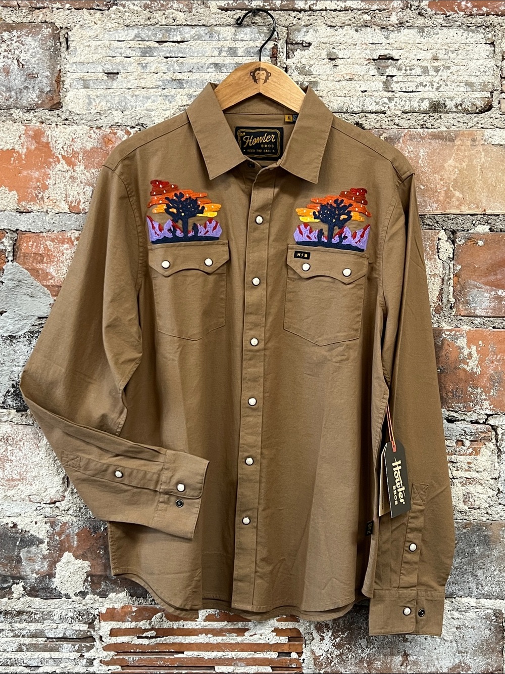 Howler Bros sz M long sleeve embroidered Shirt Driftwood